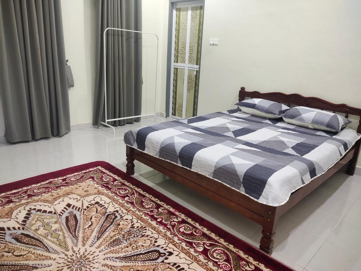 Homestay Yasmeen Marang Εξωτερικό φωτογραφία